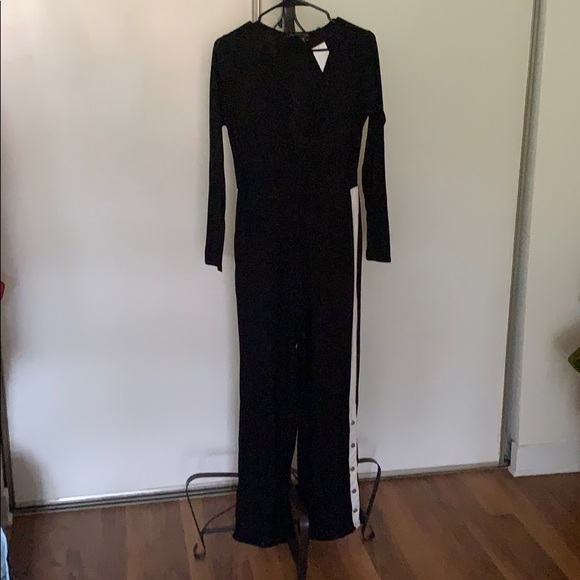 New Derek Heart black and white stripe Jumpsuit - Picture 3 of 8